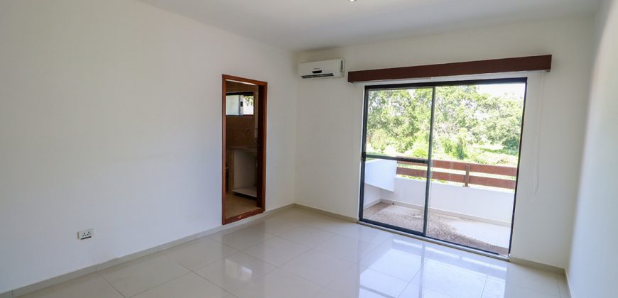 CASA EN CONDOMINIO JARDINES DEL URUBO II