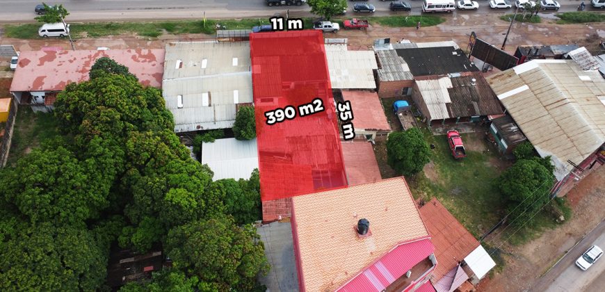 CASA COMERCIAL EN VENTA ZONA ESTE SANTA CRUZ DE LA SIERRA