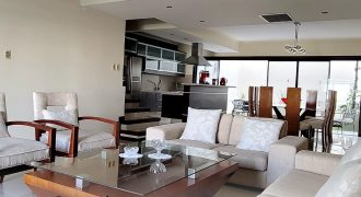 2.200 $us. ALQUILER PENTHOUSE AMOBLADO 3 DORMITORIOS CONDOMINIO CIUDAD REAL